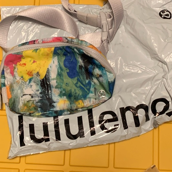 lululemon athletica Multicolor Belt Bag - Picture 5 of 11